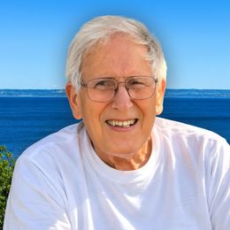Photo of Peter Thomson, obituary in Baie-des-Sables