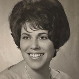 8EYGGLuLr5ydgkBNlD6p0S4nOPK8US95N129DZxN