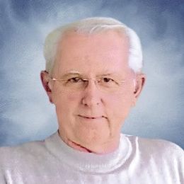 s8J2YVOczQwiWp7u6um8E5nXXIxSqFYtk8feeLNu