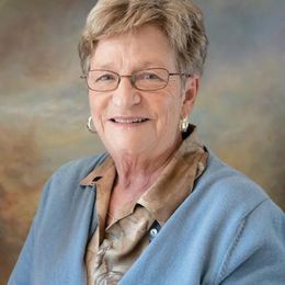 Photo of Michèle Noël, obituary in Québec