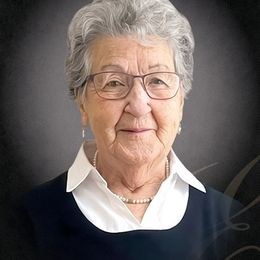 Photo of Yvonne Grimard, obituary in Windsor