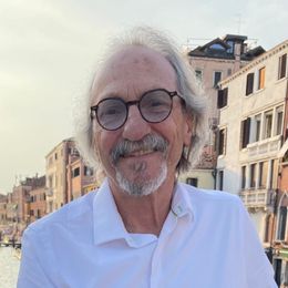 XarKMmI0JD1QvWuLNoQI6qZmxjrxQQZDfb8eLWE5