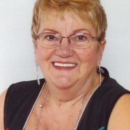 G222VHG400SQtR4h5k3t0X6mNdTc61rJNZZacrXw