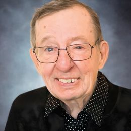 H5VE72NssUc0IozZNmxAiYFmyN5KBzMrycjeUjWa