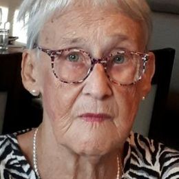 Photo of Monique Savard, obituary in Québec