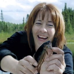 zzFMHTfRYsXzKlIOZEwxdArCv0SobCRUfukfdkXX