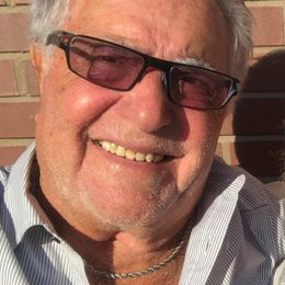 Photo de Robert Bouganim, avis de décès à Beaconsfield