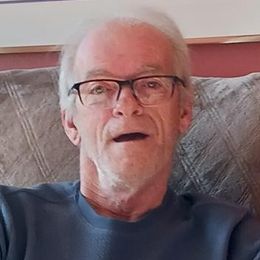 Photo of Daniel Harvey, obituary in Québec