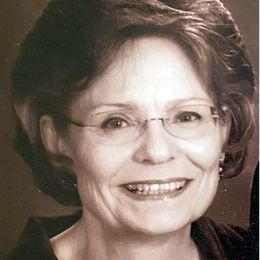 Photo de Karen Dorothy (Klahn) Hubbard, avis de décès