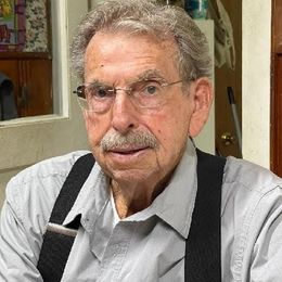 Photo de Earl Eugene Foster, avis de décès