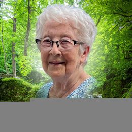 Photo of Monique Coulombe, obituary in Gaspé