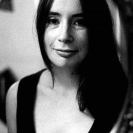 9q7Qi1qITnNdvUJvjYDuuAdbZwABG1aLbRF28OEM