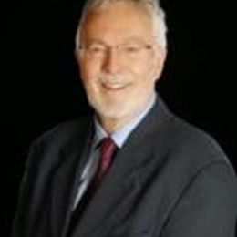 52ttvEFZETBbdznOnfprQhnZqn4k141zuDPNUYHq