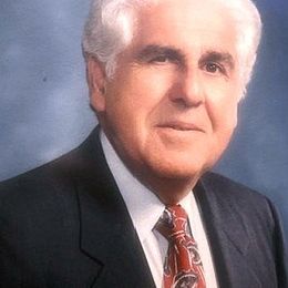 Photo de William A. Maiorino Sr. MD, avis de décès