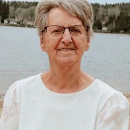 Photo de Raymonde Desbiens, avis de décès à Labrecque