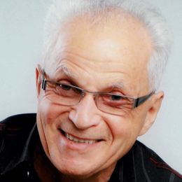 HY9j33Njiqv4otYRK5j85htIJ7Zy7EqZ7lTugHNq