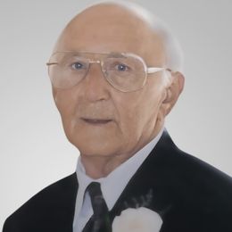 kJGz4jnR17D8izjsxlxOH8qvSOY3bMkYfcsVKppj