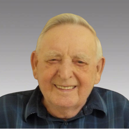 v5V8OIuxVXNElnRbEdrFMZDx2WVrbmCD8t7mFEkU