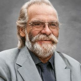 Photo of Pierre Morin, obituary in Val-des-Sources