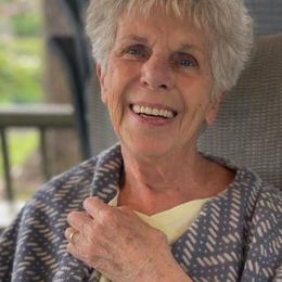 1GJIcmZ2CZauK7PkzVn00iCBqAm8CUyvJa3qcbHd