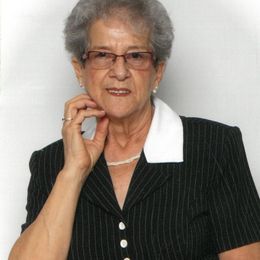 Photo de Yvette Grimard Laroche, avis de décès à Sherbrooke