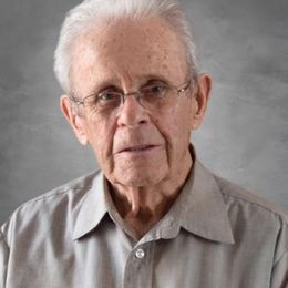 XGyZS7ErosXLJI2ecKah79RygwA4QrxPBJjK4f7s