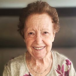 YH8ci2mn6xbkWMs7sy6Tn0d0M6yW0DtFG49qwC6b