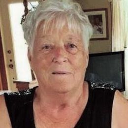 Photo of Anita Poirier, obituary in Québec