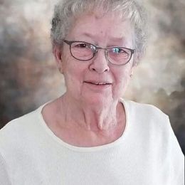 Photo of Aline Grenier, obituary in Mont-Laurier