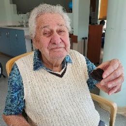 8SyWDs3PyRIynX2e7rSmqpGnDMbpatbOFVe1p3TI