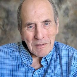 unv8lHEFshAwocl1oZPnySvZ25GL9GY9busGHCHa