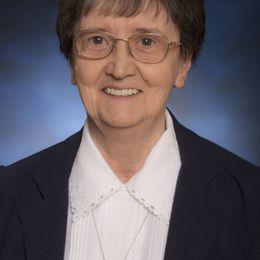 W6VkbE3XDxs0TxsZcISuqDIm3qIACnHrtmAnaOMd