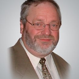 BltbrK0tJLieyyKl03MUXQ7XAGV8AZcgrzpv0K8z