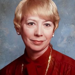 Hw1atUUaQ81uuxIyeFszFQZBCstxV6tKBjwrwZNR