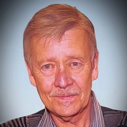 MqqpEwM1ArTS4uhj12RgcU05x6LMH5vy23EVi05r