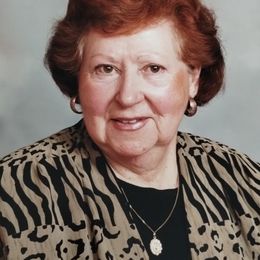 QazKZyDY1JGz6Uev2aulrFzdAiiLi50lHJmQGYL1