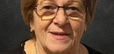 Mme Louise Perreault Ganong