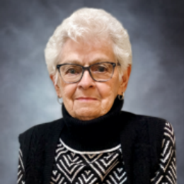 Photo of Paquette (Lafrance) Claudette, obituary in Sainte-Anne-des-Plaines