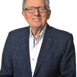 E1ceO9RBzuL2hXf6GdXFZSZcUgKYrwZJvnaXS5bX