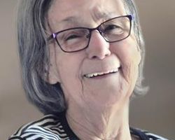 Photo de Carmen Ouellet, avis de décès