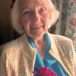 Photo de Joyce Mastine (nee Hodge), avis de décès à Richmond