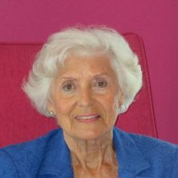 isguMlZXDFePajD5BYSsbLuUu1YCtNrF0ijnykdH