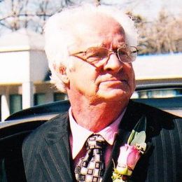 ErPijbGeW0n19Z5USKEEPiSoUGGpVRsFo4j09CYb