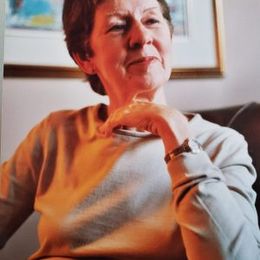 jq11K2bbbF2QcKo5Ou2pAvT4uBdl0BT89dnUVGKB