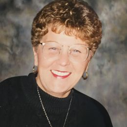 MZJ7xpxtERGGcwNmV6ObimFprkOvau79Bayi3NLh