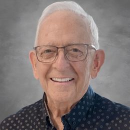 BiHIJ9cwf4Xn8Mth1dIiDpeXuR0GzOz054qVvRx1