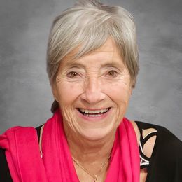 JXMkTRdzgogMmi43woEt5PT4PtZZVP7oBf1xYQ92