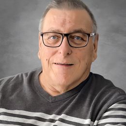 CbMKqrIYn43uXotg4JNHmomU124aw7vRjEpx9a8Z