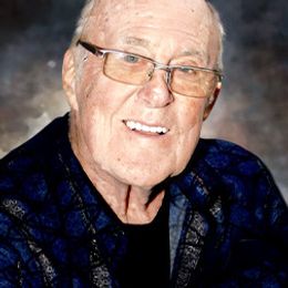 SJ4fQUV4blTeqtZ3vUXmf3qzxJdwiv4B6di3XYA8