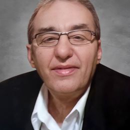 girLQYmcCFRjxQ0ZVsJ6vVrUc9TnjHhZmIgoXdOP